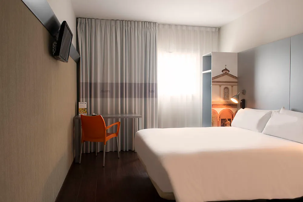 B&B Hotel Barcelona Mollet Mollet del Valles 2*,  Spain