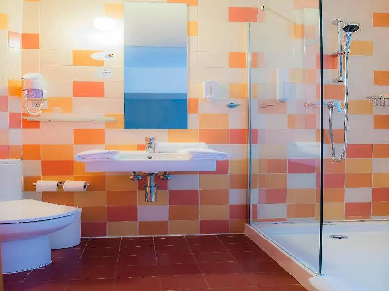B&B Hotel Barcelona Mollet Mollet del Valles 2*,  Spain